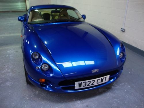 2000 tvr cerbera gts viper blue front