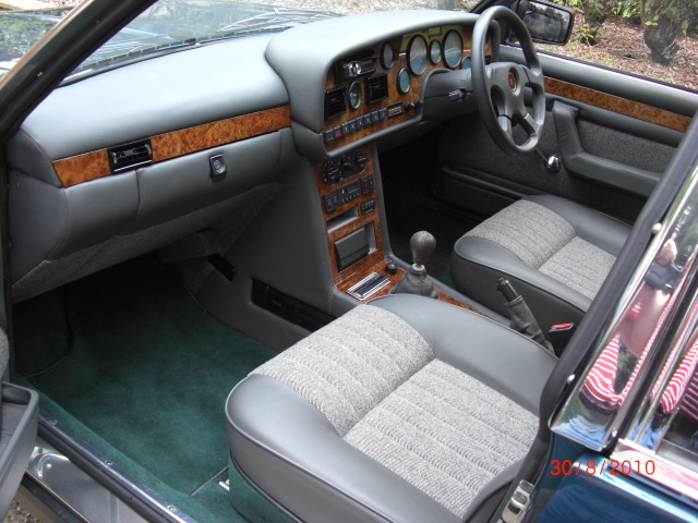 1993 tatra 613-5 interior 1