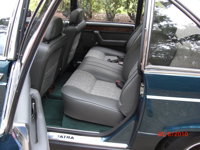 1993 tatra 613-5 interior 2