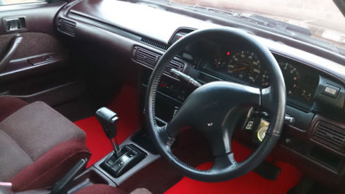 1987 Toyota Camry 2.0 GLi Dashboard Steering Wheel
