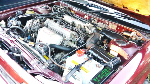 1987 Toyota Camry 2.0 GLi Engine Bay
