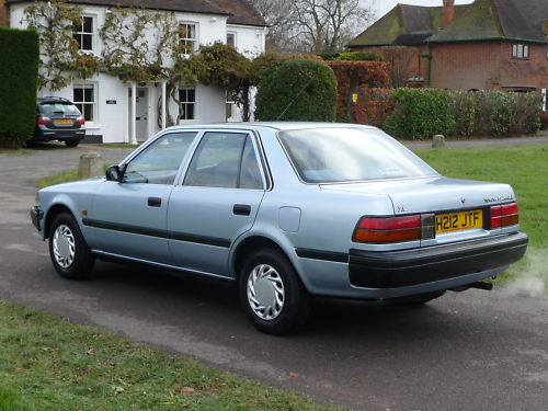 1990 h toyota carina 4