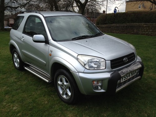 2001 Toyota RAV4 NRG VVTI Automatic 1