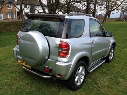 2001 Toyota RAV4 NRG VVTI Automatic 4