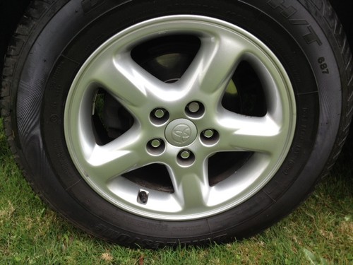 2001 Toyota RAV4 NRG VVTI Automatic Wheel