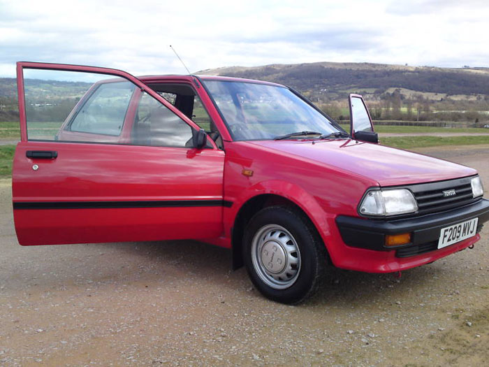 1989 toyota starlet 1.0gl 3