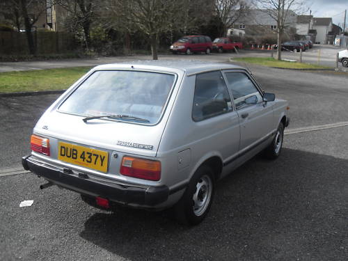 toyota starlet 1.0 gl 3dr rwd 6