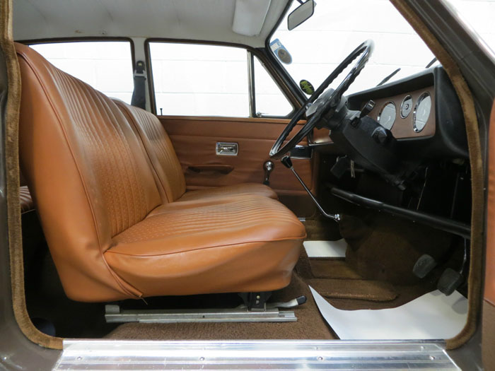 1972 Triumph 1500 Interior 1