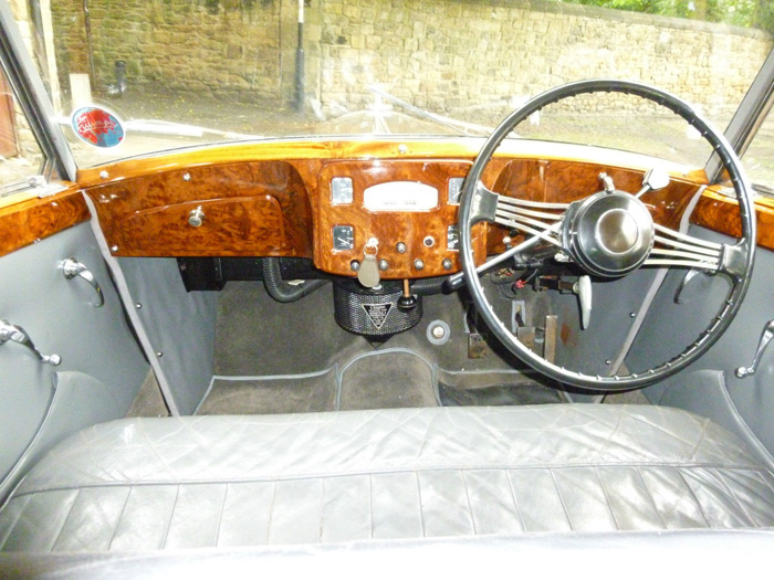 1954 Triumph Renown Razor Edge Interior Dashboard