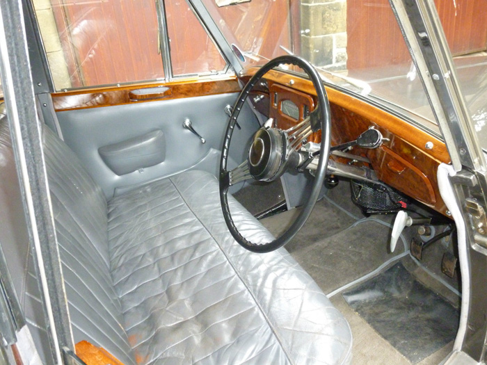 1954 Triumph Renown Razor Edge Interior