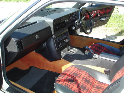 1977 triumph tr7 auto white interior