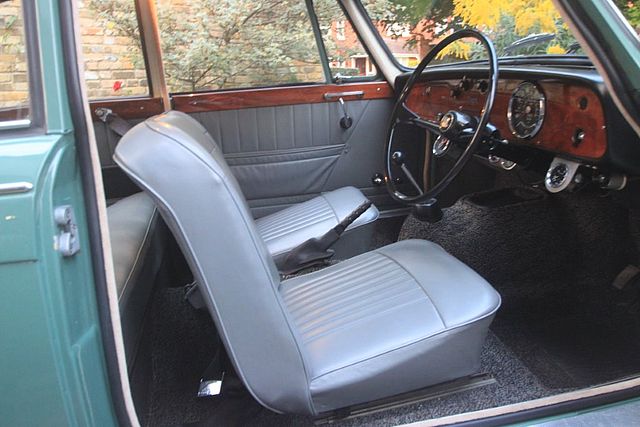 1962 Triumph Vitesse Interior 1