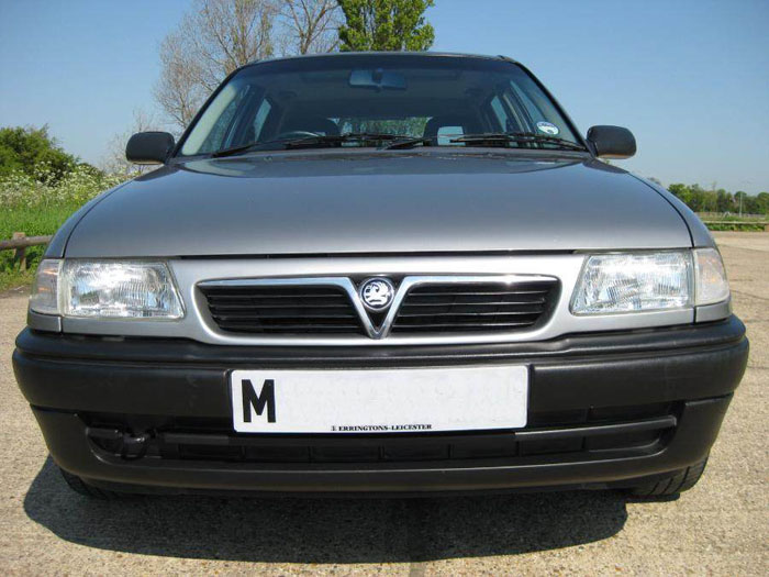 1995 vauxhall astra 1.4l grey 1