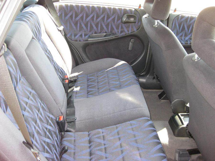 1995 vauxhall astra 1.4l grey interior 2