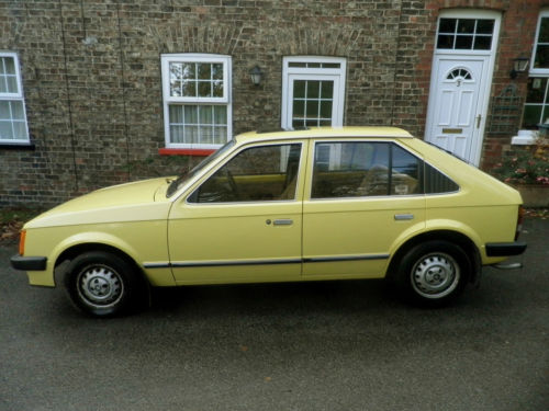 1982 Vauxhall Astra MK1 1300S 2