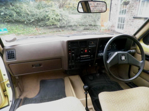 1982 Vauxhall Astra MK1 1300S Dashboard Steering Wheel