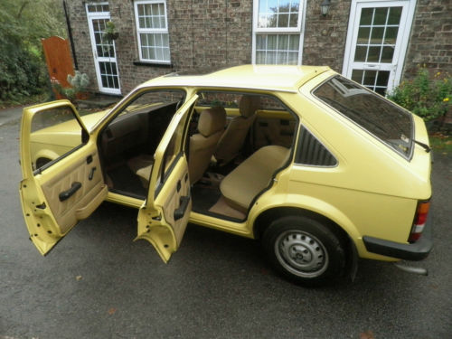 1982 Vauxhall Astra MK1 1300S Doors Open