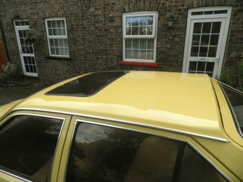 1982 Vauxhall Astra MK1 1300S Roof