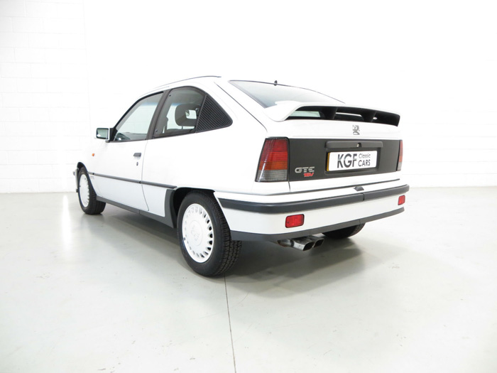 1990 Vauxhall Astra MK2 GTE 5
