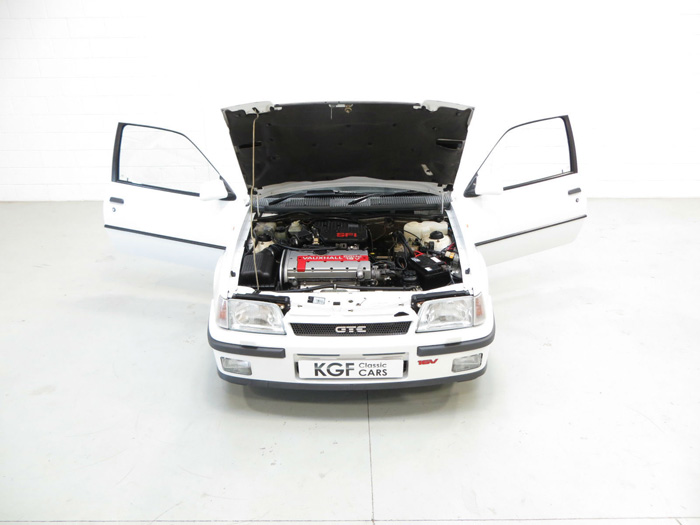 1990 Vauxhall Astra MK2 GTE Engine Bay