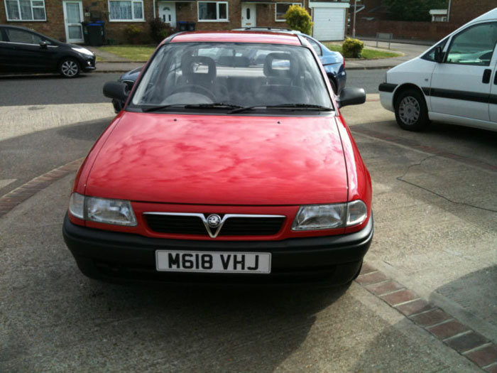 1994 vauxhall astra 1.4 auto front