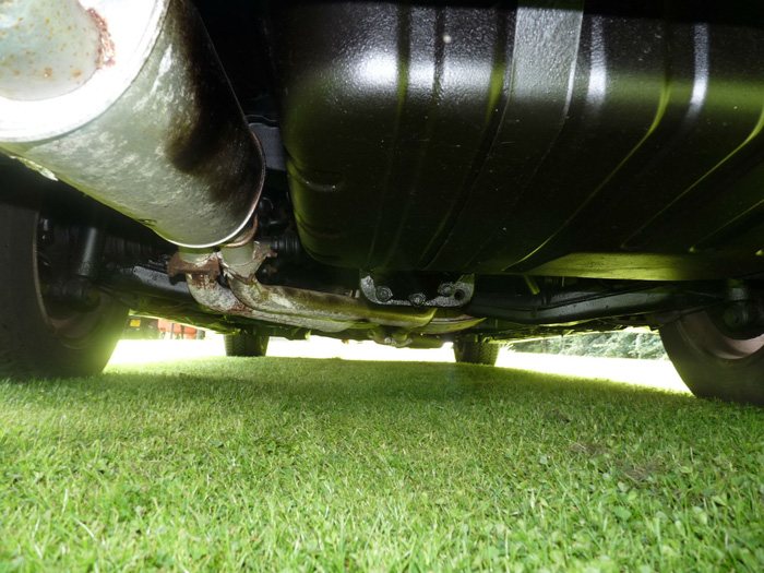 1989 Vauxhall Carlton GSi 3000 Underside