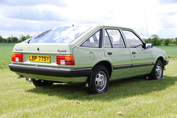 1982 vauxhall cavalier 1.6l 5 door 5