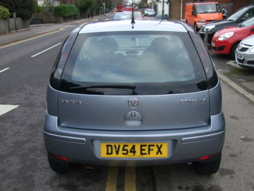 2004 54 plate vauxhall corsa 1.4i design automatic back