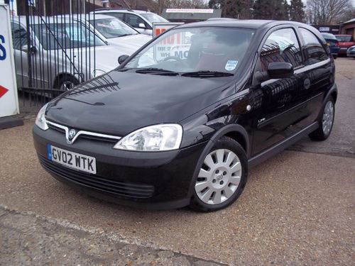 2002 vauxhall corsa hatchback 12v life 2