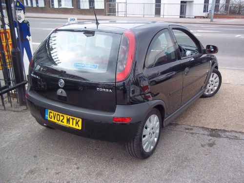 2002 vauxhall corsa hatchback 12v life 3