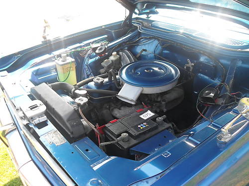 1972 vauxhall cresta deluxe 3.3l engine bay 2