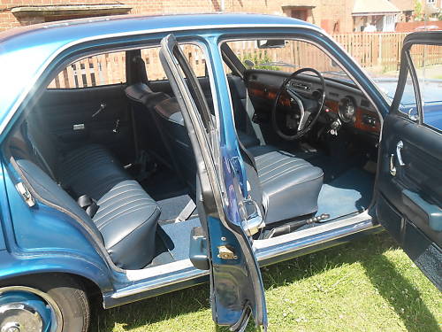 1972 vauxhall cresta deluxe 3.3l interior