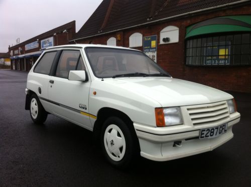 1987 vauxhall nova club white 1