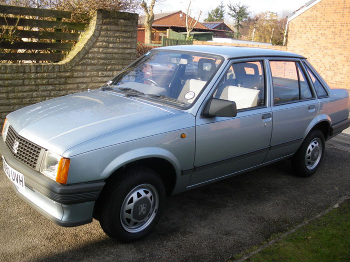 1986 vauxhall nova 2