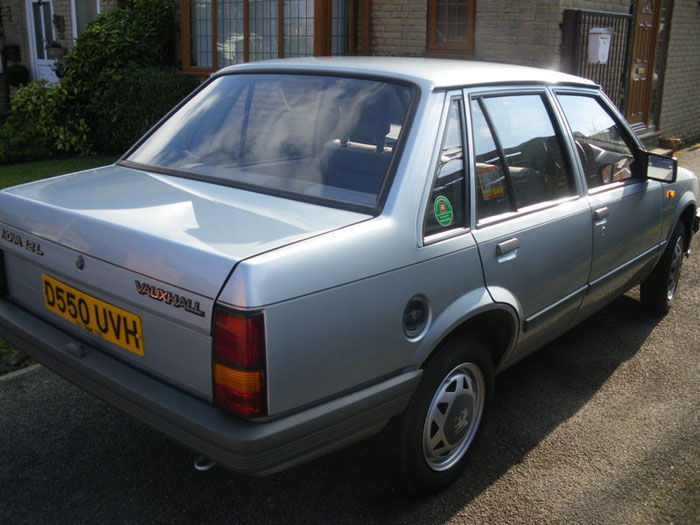 1986 vauxhall nova 4