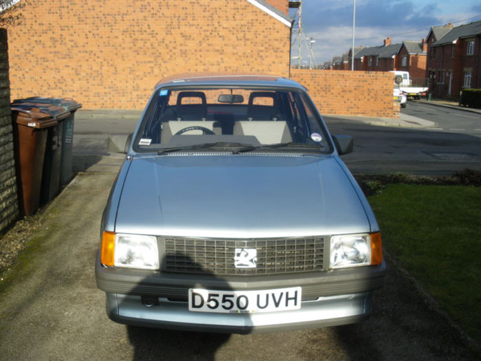 1986 vauxhall nova front