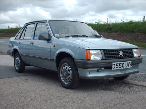 1986 Classic Vauxhall Nova 1.2L 4 DR Saloon 1