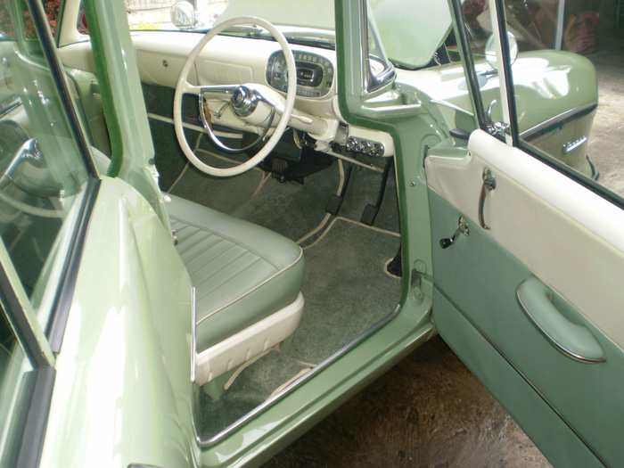 1959 Vauxhall Victor Super Series 1 Interior 2