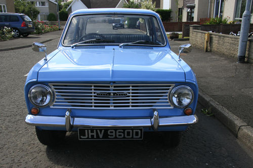 1966 Vauxhall Viva HA 90 Deluxe Front