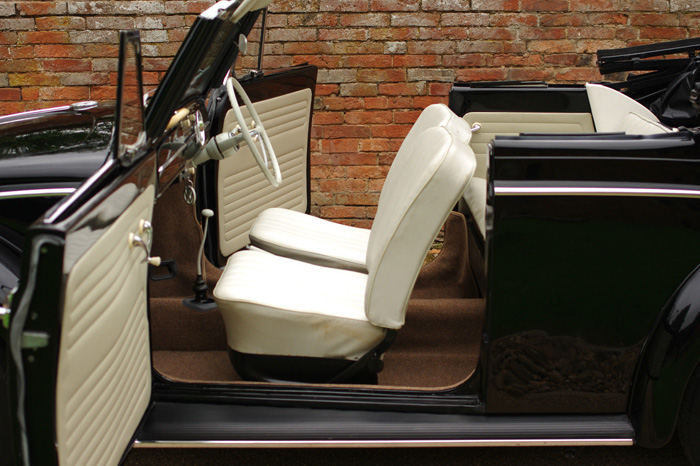 1961 Volkswagen Beetle Karmann Cabriolet Front Seats