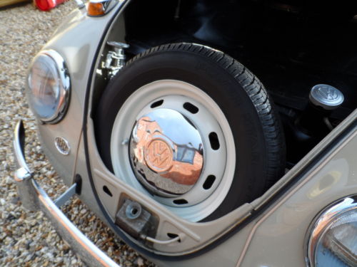 1967 Volkswagen Beetle 1500 Spare Wheel