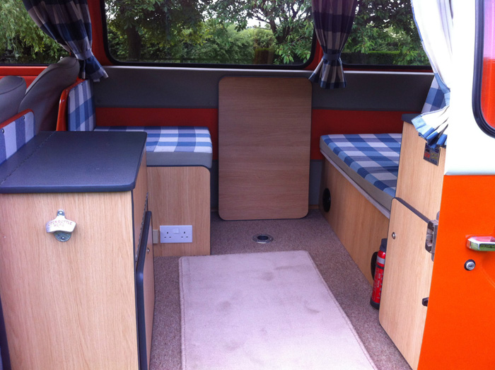 1976 Volkswagen Camper T2 1600 Interior