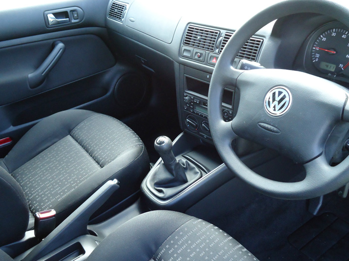 2000 Volkswagen Golf MK4 1.4S Front Interior