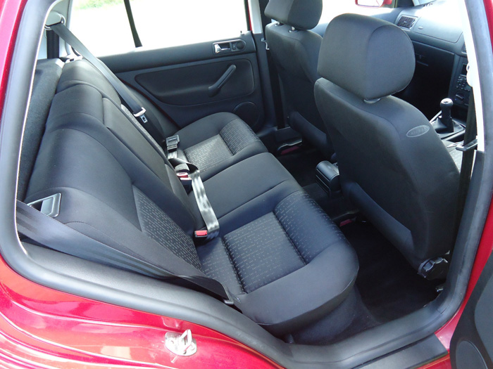 2000 Volkswagen Golf MK4 1.4S Rear Interior