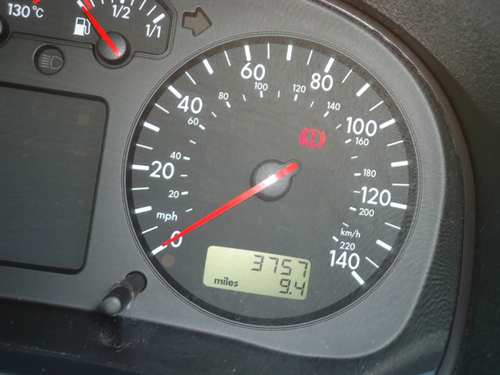 2000 Volkswagen Golf MK4 1.4S Speedometer