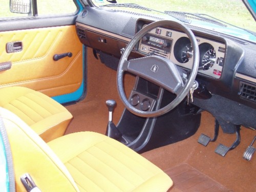 1975 vw mk1 golf l interior 2