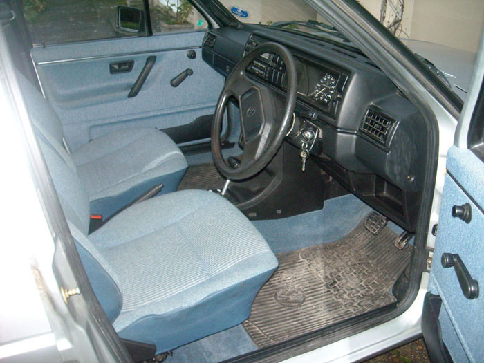 1987 volkswagen golf cl interior 1