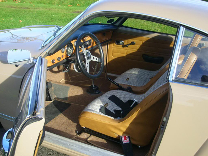 1971 Volkswagen Karmann Ghia Interior 1