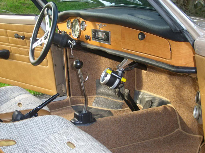 1971 Volkswagen Karmann Ghia Interior 2