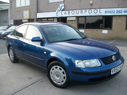 2000 volkswagen passat 1.8 20v s 1